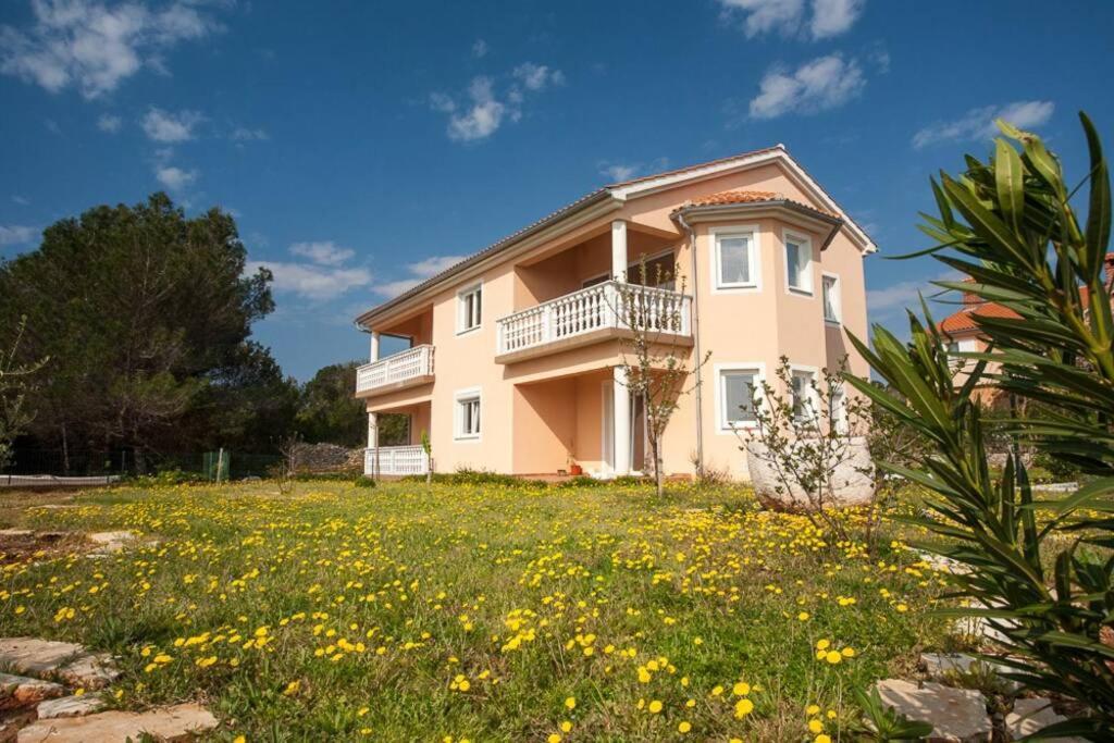 Apartments Doris, Krk 克尔克 外观 照片